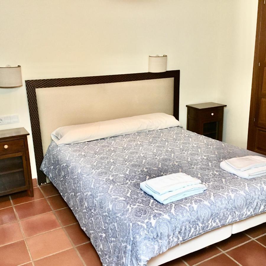 Pensjonat Casa Roble Almenara de Tormes Zewnętrze zdjęcie