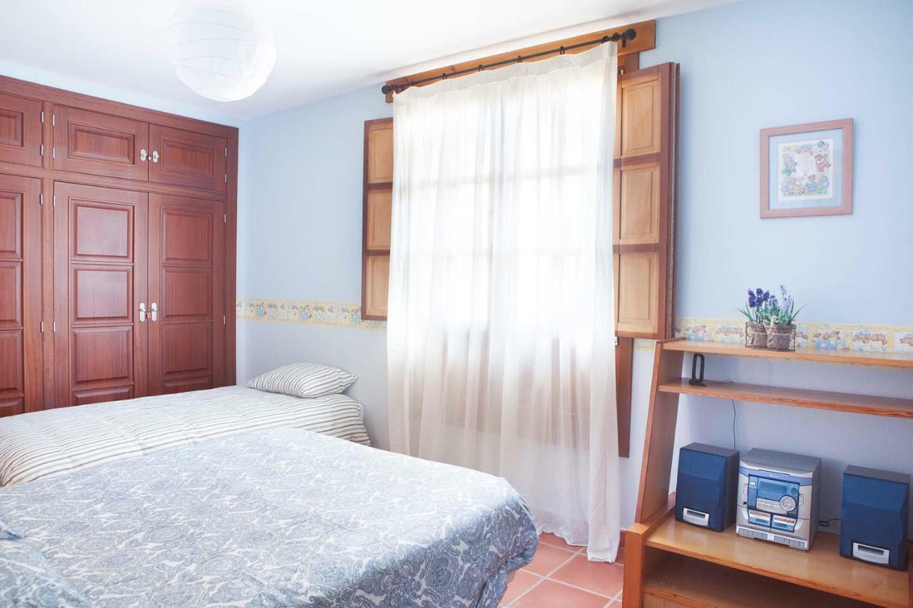 Pensjonat Casa Roble Almenara de Tormes Zewnętrze zdjęcie