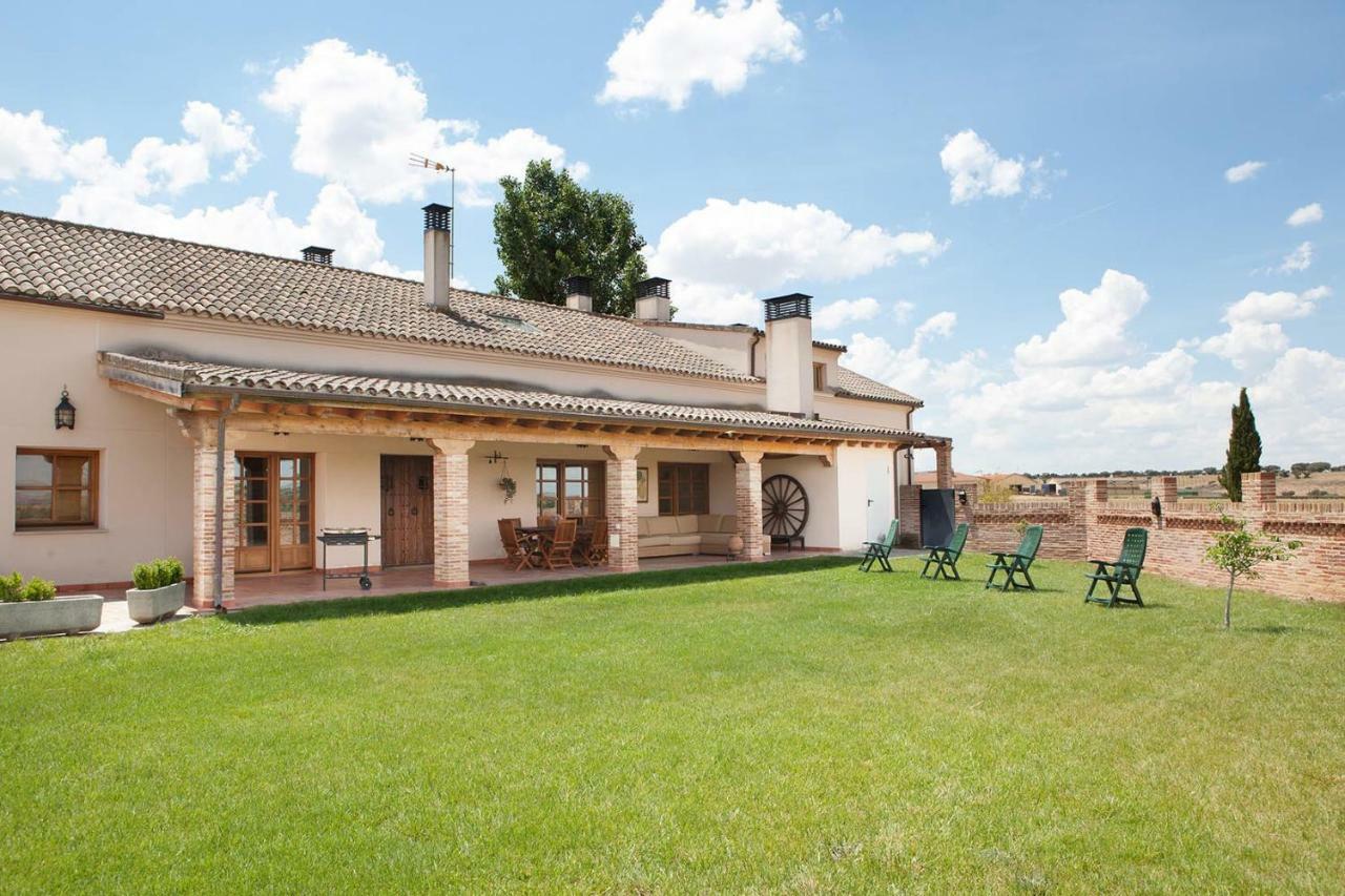 Pensjonat Casa Roble Almenara de Tormes Zewnętrze zdjęcie